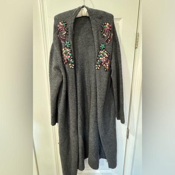 NWOT!! Zara Women’s Gray Open Long Cardigan with Multicolor Jewels L - Picture 3 of 8